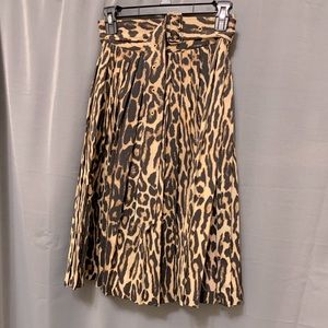 BURBERRY leopard print skirt with belt & leg slit